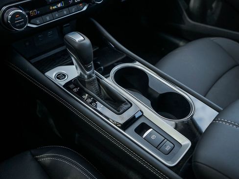 New 2025 Nissan Altima 2.5 SL image 25