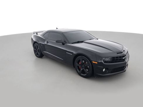 Used 2012 Chevrolet Camaro SS w/ RS Package RWD image 3