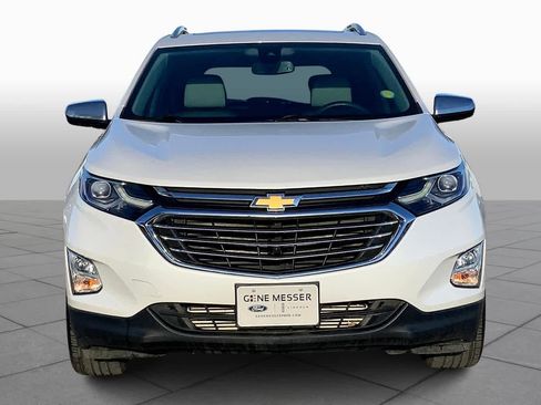 Used 2018 Chevrolet Equinox Premier image 3