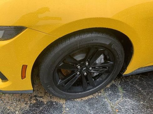 Certified 2024 Ford Mustang GT RWD image 31