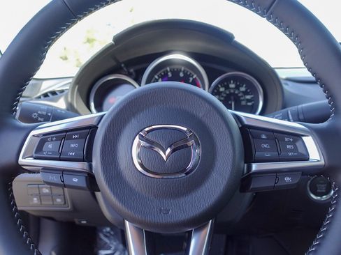 New 2026 MAZDA MX-5 Miata RF Grand Touring w/ Weather Package RWD image 13