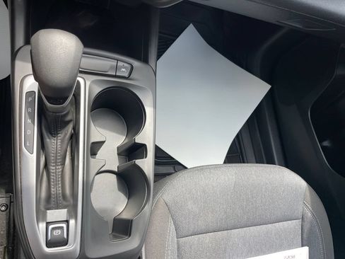Used 2024 Chevrolet Trax LS FWD image 31