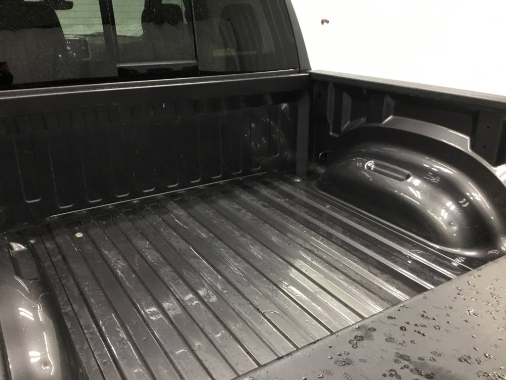 Used 2023 RAM 1500 Big Horn AWD/4WD image 14