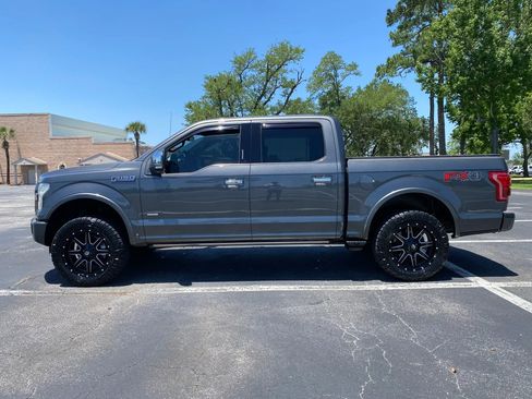Used 2015 Ford F150 Platinum w/ Equipment Group 701A Luxury AWD/4WD image 6