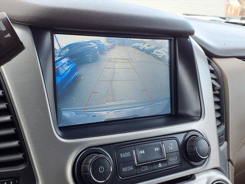 Used 2018 GMC Yukon SLT image 10