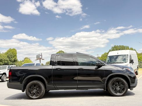 Used 2017 Honda Ridgeline Black Edition image 8