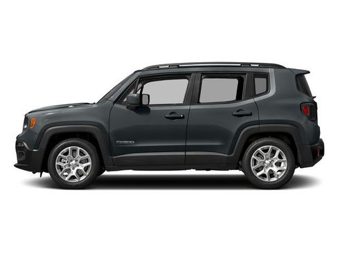 Used 2017 Jeep Renegade Altitude AWD/4WD image 4