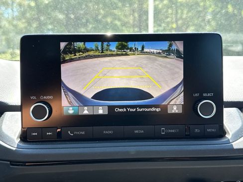 Certified 2025 Honda Accord SE image 26