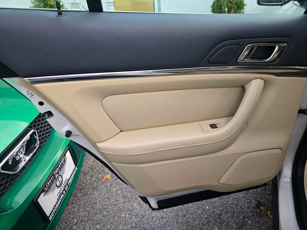 Used 2009 Lincoln MKS FWD image 11