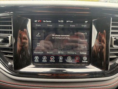 Used 2023 Dodge Durango GT AWD/4WD image 21