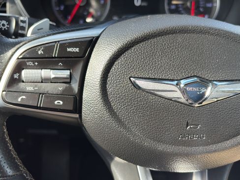 Used 2019 Genesis G70 2.0T Advanced AWD/4WD image 14