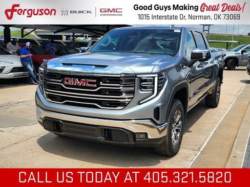 New 2026 GMC Sierra 1500 SLT w/ SLT Convenience Package AWD/4WD image 8