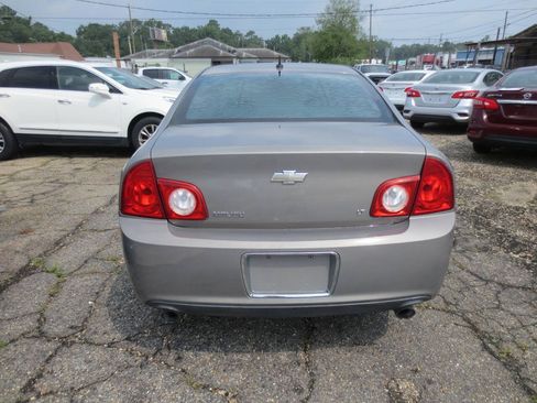 Used 2008 Chevrolet Malibu LT w/ HFV6 Engine Package FWD image 5