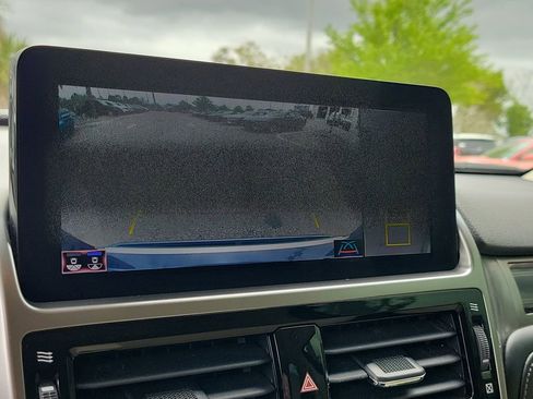 Used 2023 Lexus GX 460 Luxury w/ Accessory Package image 23