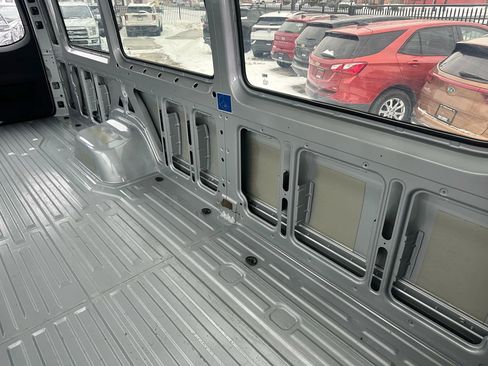 Used 2023 Mercedes-Benz Sprinter 3500 w/ Parking Package image 33