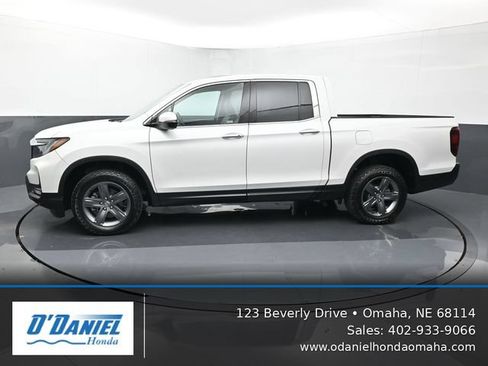 Used 2023 Honda Ridgeline RTL-E image 2