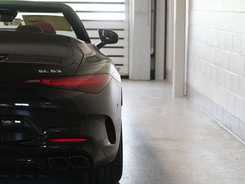New 2026 Mercedes-Benz SL 63 AMG 4MATIC image 16
