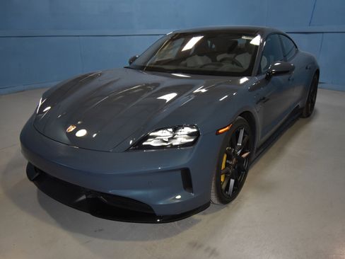 New 2026 Porsche Taycan GTS AWD/4WD image 1