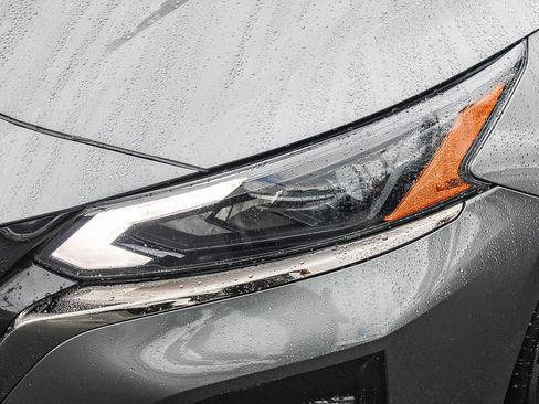 Used 2025 Nissan Altima 2.5 SR FWD image 5