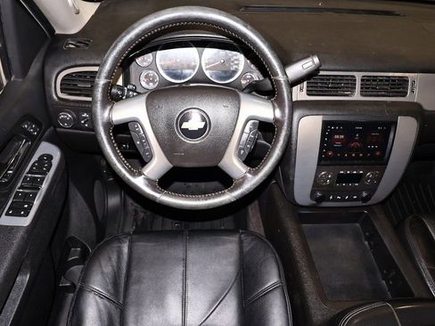 Used 2013 Chevrolet Silverado 2500 LTZ w/ LTZ Plus Package image 23