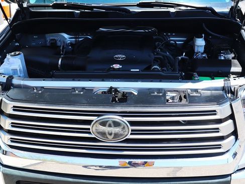 Used 2018 Toyota Tundra Limited w/ Limited Premium Package AWD/4WD image 59
