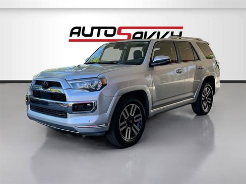 Used 2023 Toyota 4Runner Limited image 3
