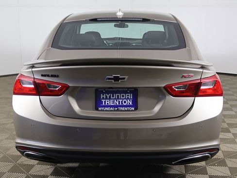 Used 2022 Chevrolet Malibu RS FWD image 10