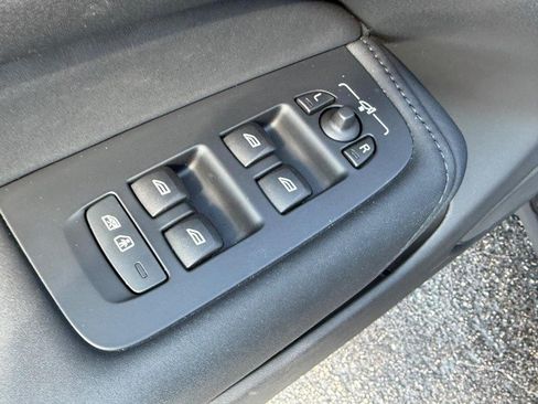 Certified 2026 Volvo XC60 B5 Plus AWD/4WD image 16