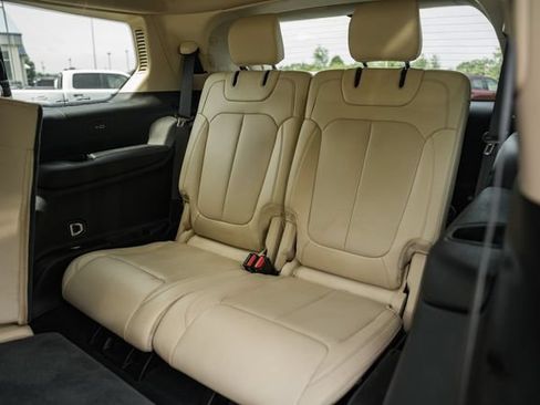 Used 2021 Jeep Grand Cherokee L Limited w/ Luxury Tech Group II AWD/4WD image 22