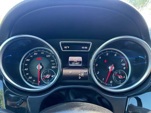 Used 2017 Mercedes-Benz GLS 550 4MATIC image 18