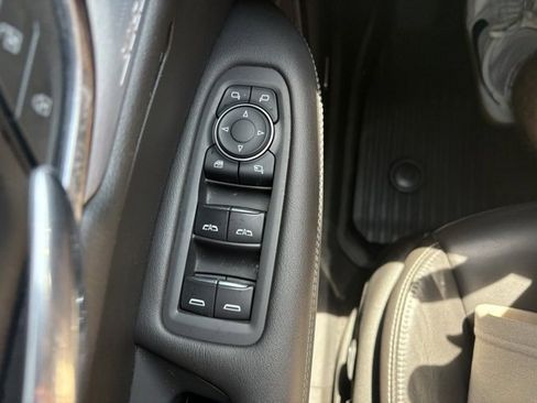 Certified 2023 Cadillac XT6 Sport image 16