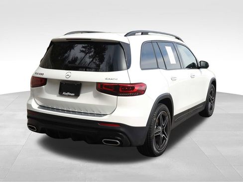 Used 2023 Mercedes-Benz GLB 250 4MATIC image 5