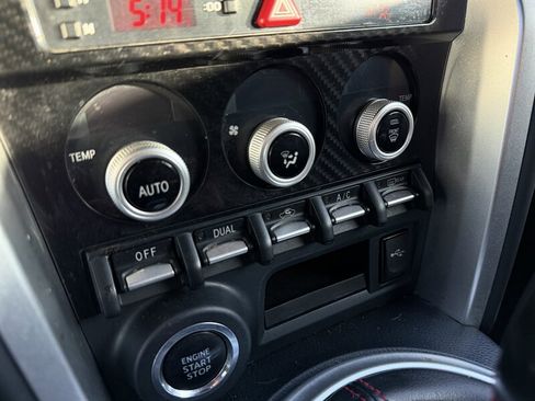 Used 2019 Subaru BRZ Limited RWD image 51