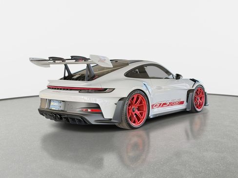 Used 2024 Porsche 911 GT3 RS RWD image 3