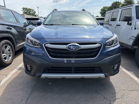 Used 2022 Subaru Outback Limited AWD/4WD image 2