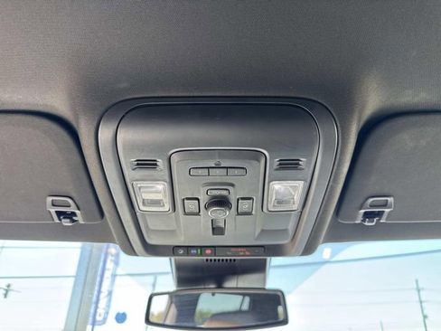 Used 2023 GMC Yukon Denali image 53