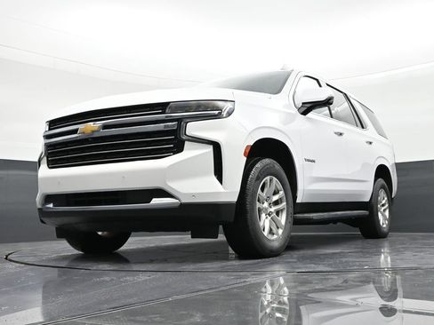 Used 2023 Chevrolet Tahoe LT w/ Luxury Package image 20