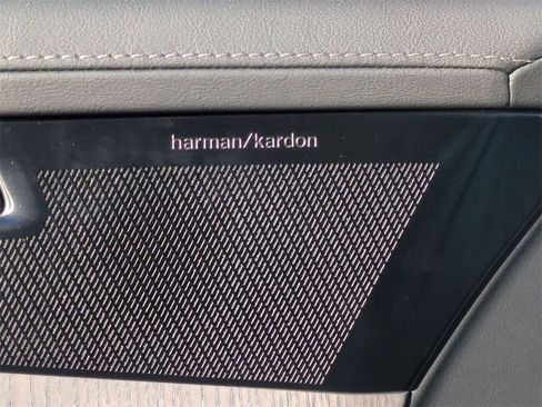 New 2026 Volvo XC90 B6 Ultra w/ Protection Package Premier image 23