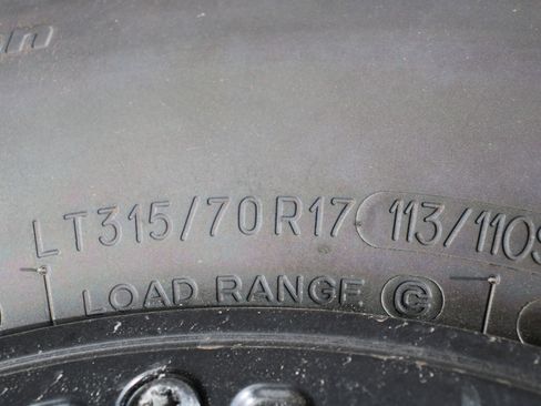 New 2026 Jeep Wrangler Rubicon w/ Steel Bumper Group image 39