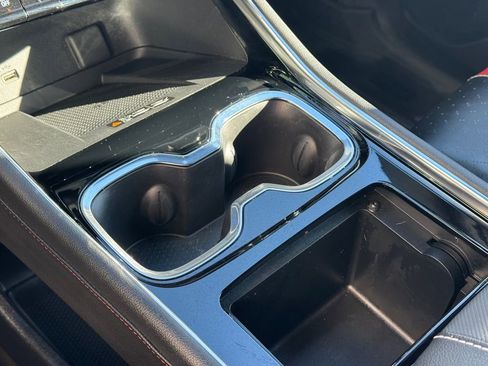 Used 2024 Chevrolet Traverse RS w/ LPO, Floor Liner Package image 16