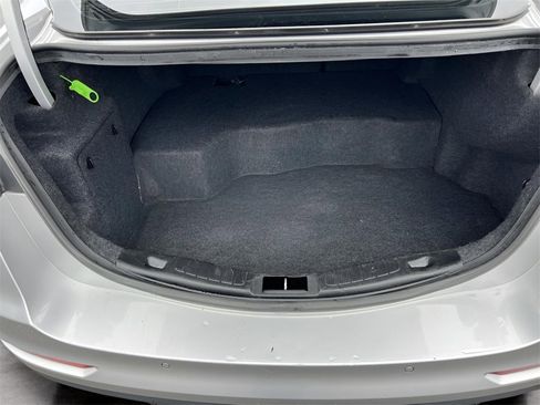 Used 2019 Ford Fusion Titanium image 21