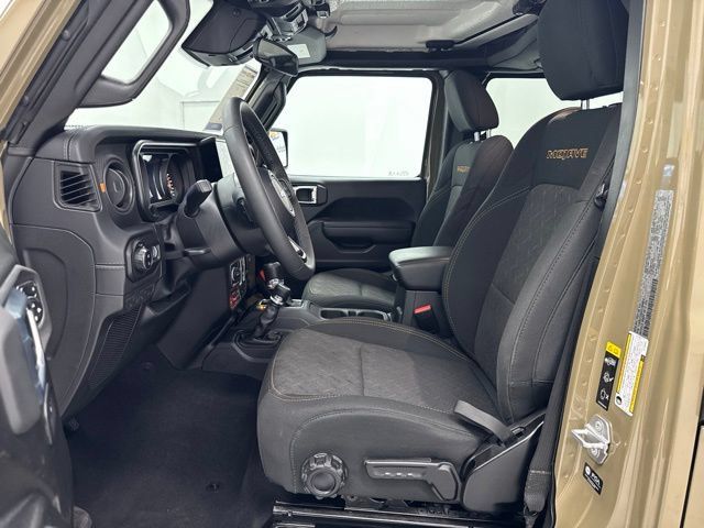 Used 2026 Jeep Gladiator Mojave AWD/4WD image 21