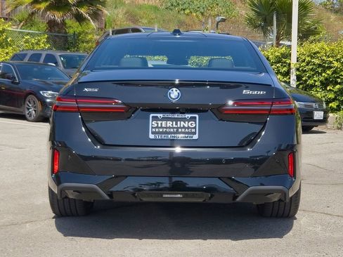 New 2026 BMW 550e xDrive w/ Premium Package image 19