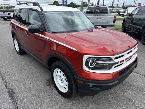 Used 2023 Ford Bronco Sport Heritage w/ Heritage Convenience Package AWD/4WD image 3