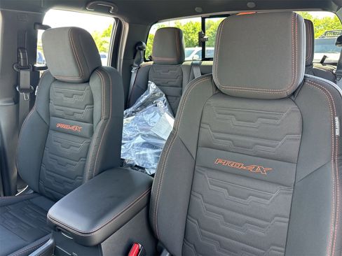 New 2025 Nissan Frontier PRO-4X w/ Pro Convenience Package image 20