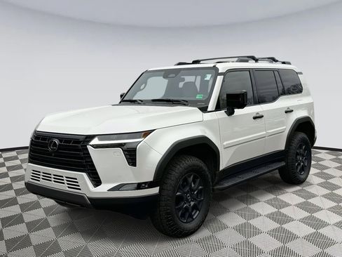 Used 2025 Lexus GX 550 image 5
