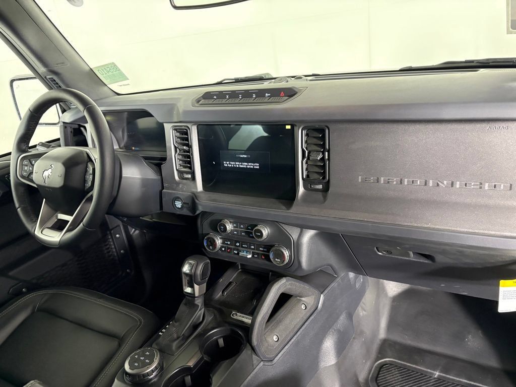 New 2025 Ford Bronco Badlands AWD/4WD image 40