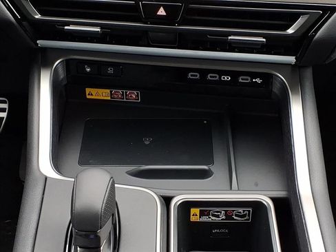 New 2026 Lexus TX 500h AWD image 25
