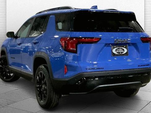 New 2026 GMC Terrain Elevation w/ Elevation Premium Package FWD image 8
