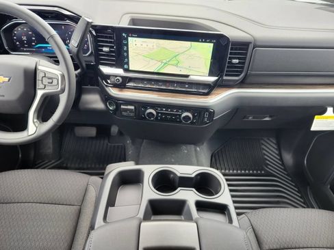New 2026 Chevrolet Silverado 1500 LT AWD/4WD image 12